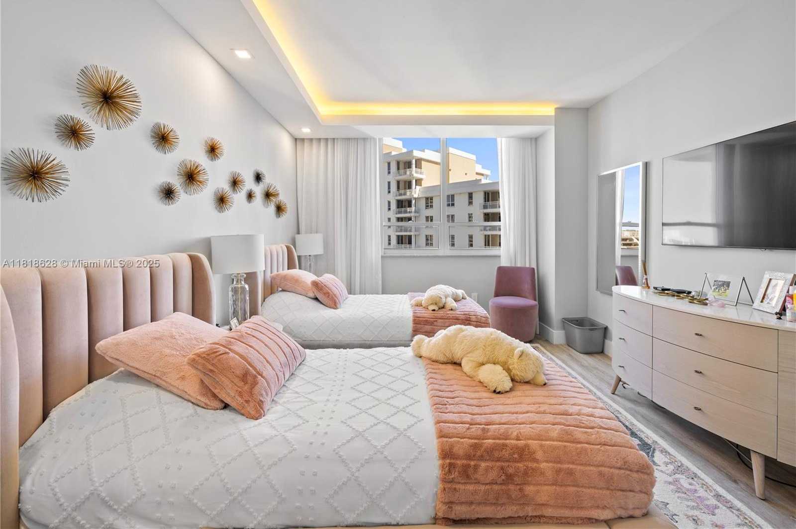 Small Image of 801 BRICKELL KEY BLVD #2203, Miami Number 28