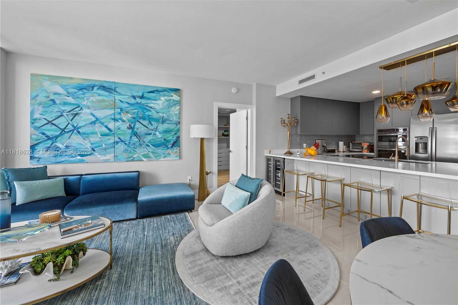 Small Image of 801 BRICKELL KEY BLVD #2203, Miami Number 7