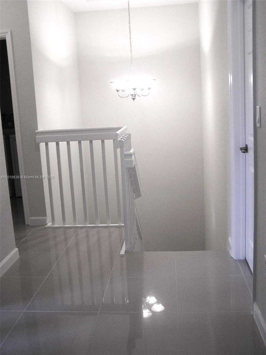 Small Image of 11373 SOUTH WEST 137TH PSGE, Miami Number 16