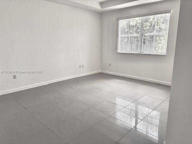 Small Image of 11373 SOUTH WEST 137TH PSGE, Miami Number 18