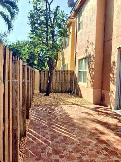 Small Image of 11373 SOUTH WEST 137TH PSGE, Miami Number 29
