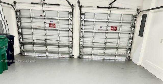 Small Image of 11373 SOUTH WEST 137TH PSGE, Miami Number 32