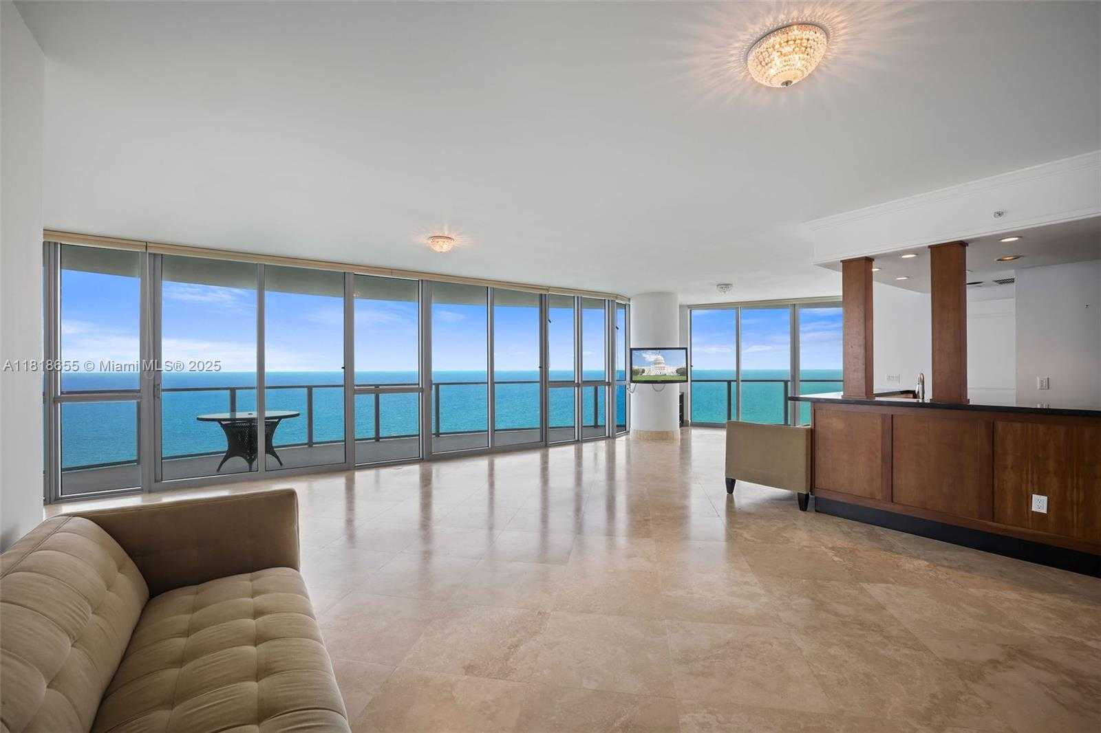 Small Image of 3101 SOUTH OCEAN DR #2708, Hollywood Number 14