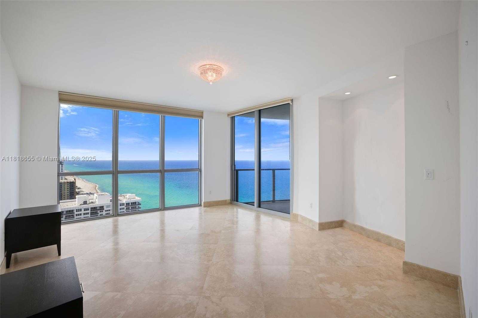 Small Image of 3101 SOUTH OCEAN DR #2708, Hollywood Number 22