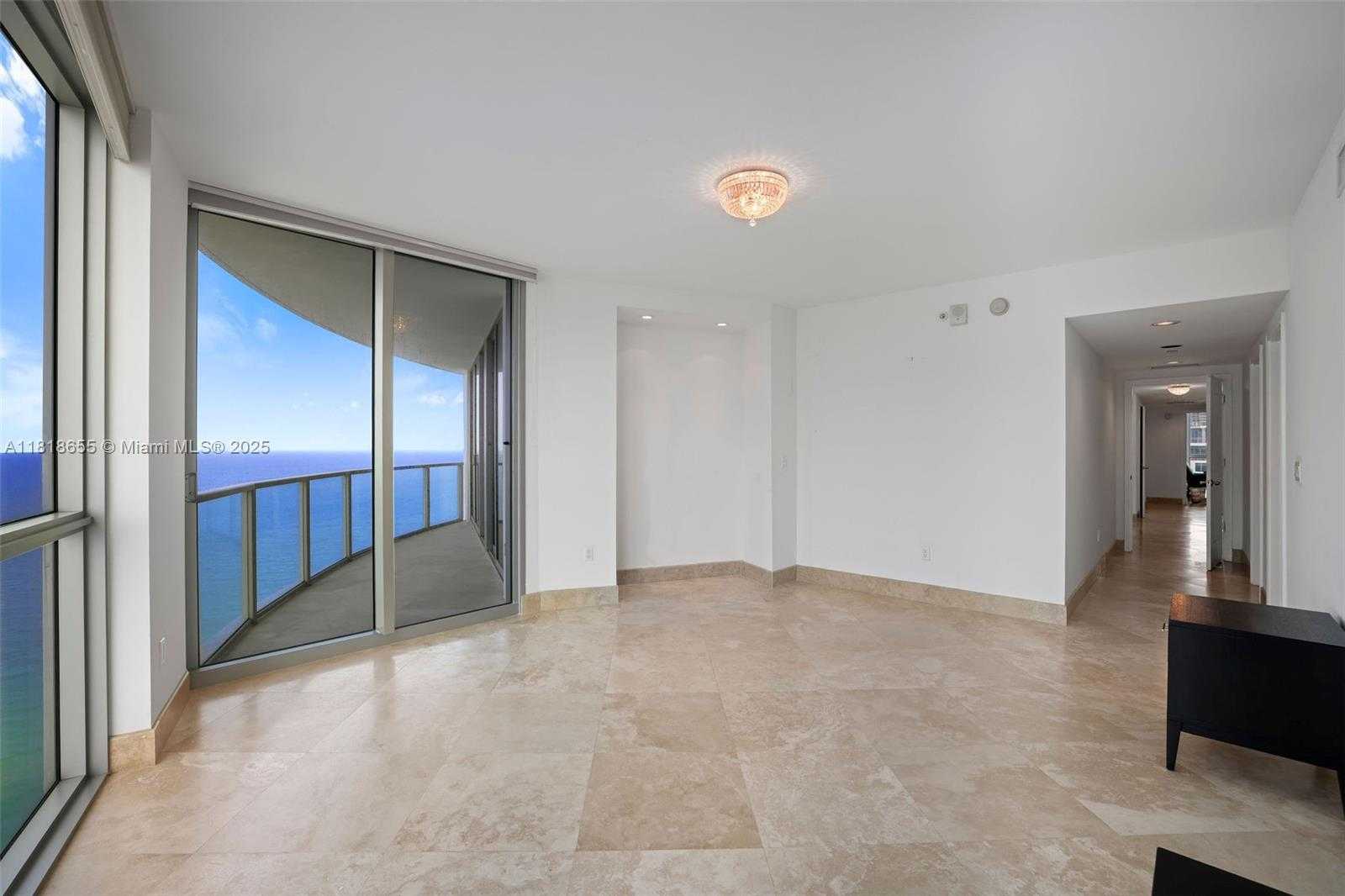 Small Image of 3101 SOUTH OCEAN DR #2708, Hollywood Number 23