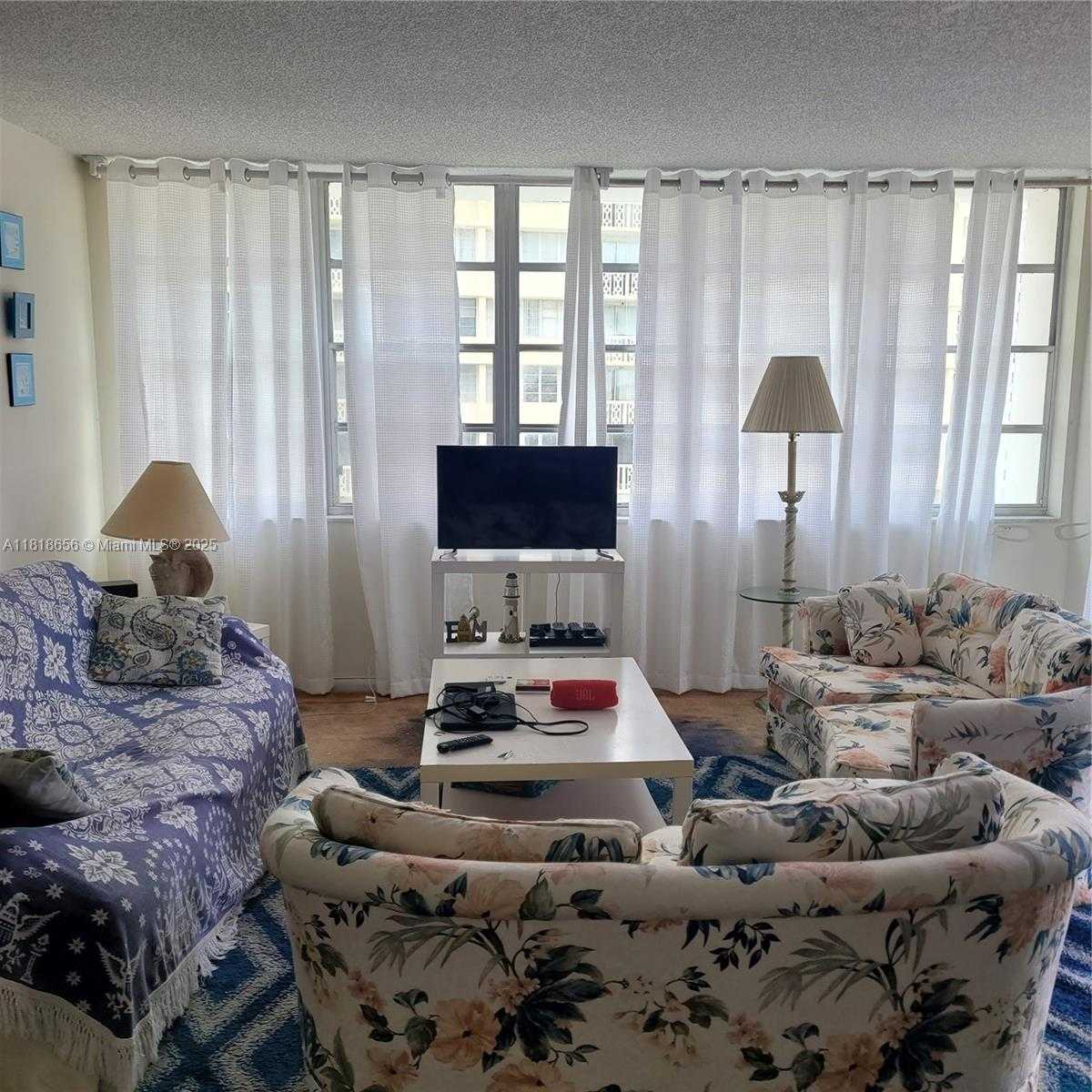 Small Image of 1801 SOUTH OCEAN DR #739, Hallandale Beach Number 5