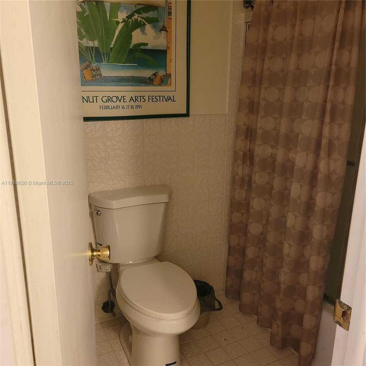 Small Image of 1801 SOUTH OCEAN DR #739, Hallandale Beach Number 6