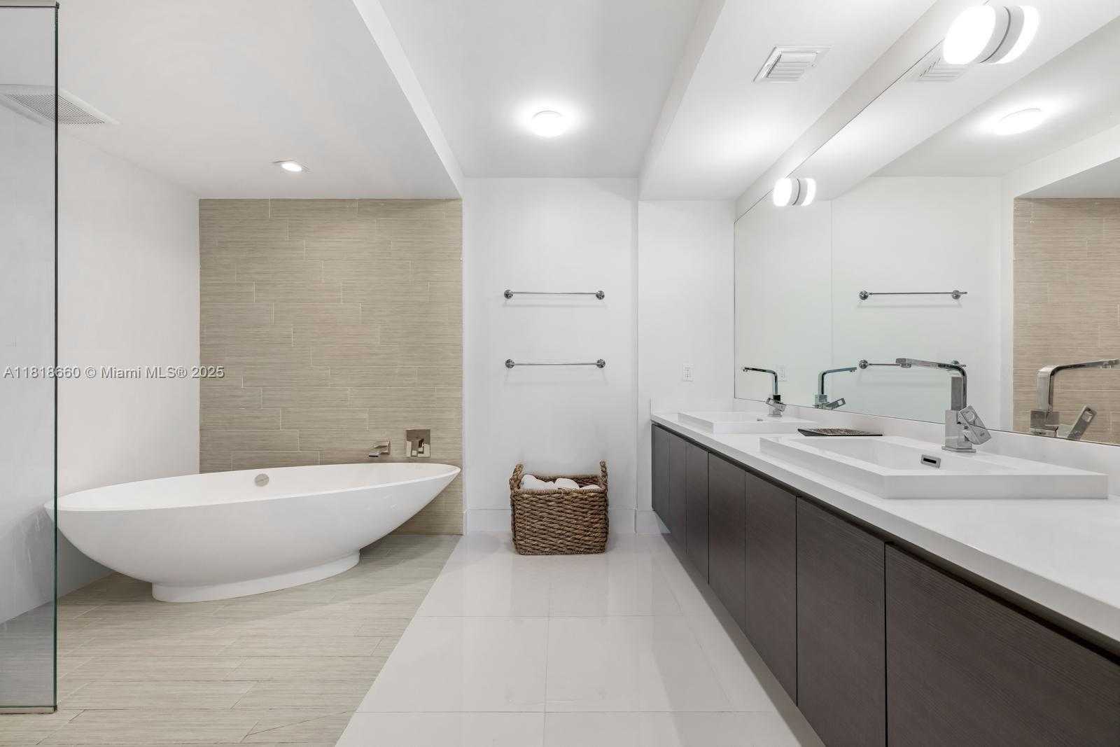 Small Image of 300 SUNNY ISLES BLVD #4-2303, Sunny Isles Beach Number 13