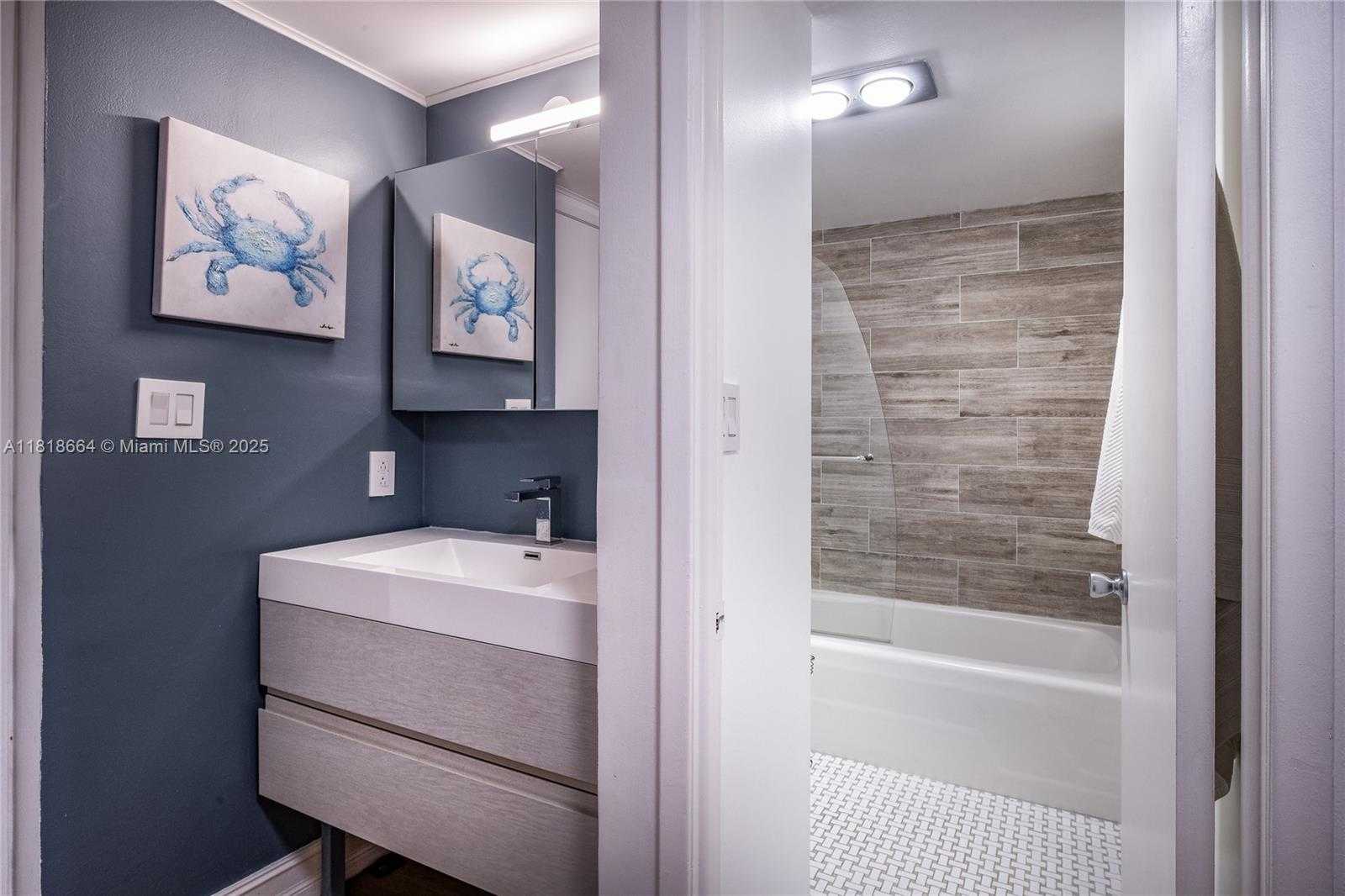 Small Image of 20505 EAST COUNTRY CLUB DR #143, Aventura Number 10