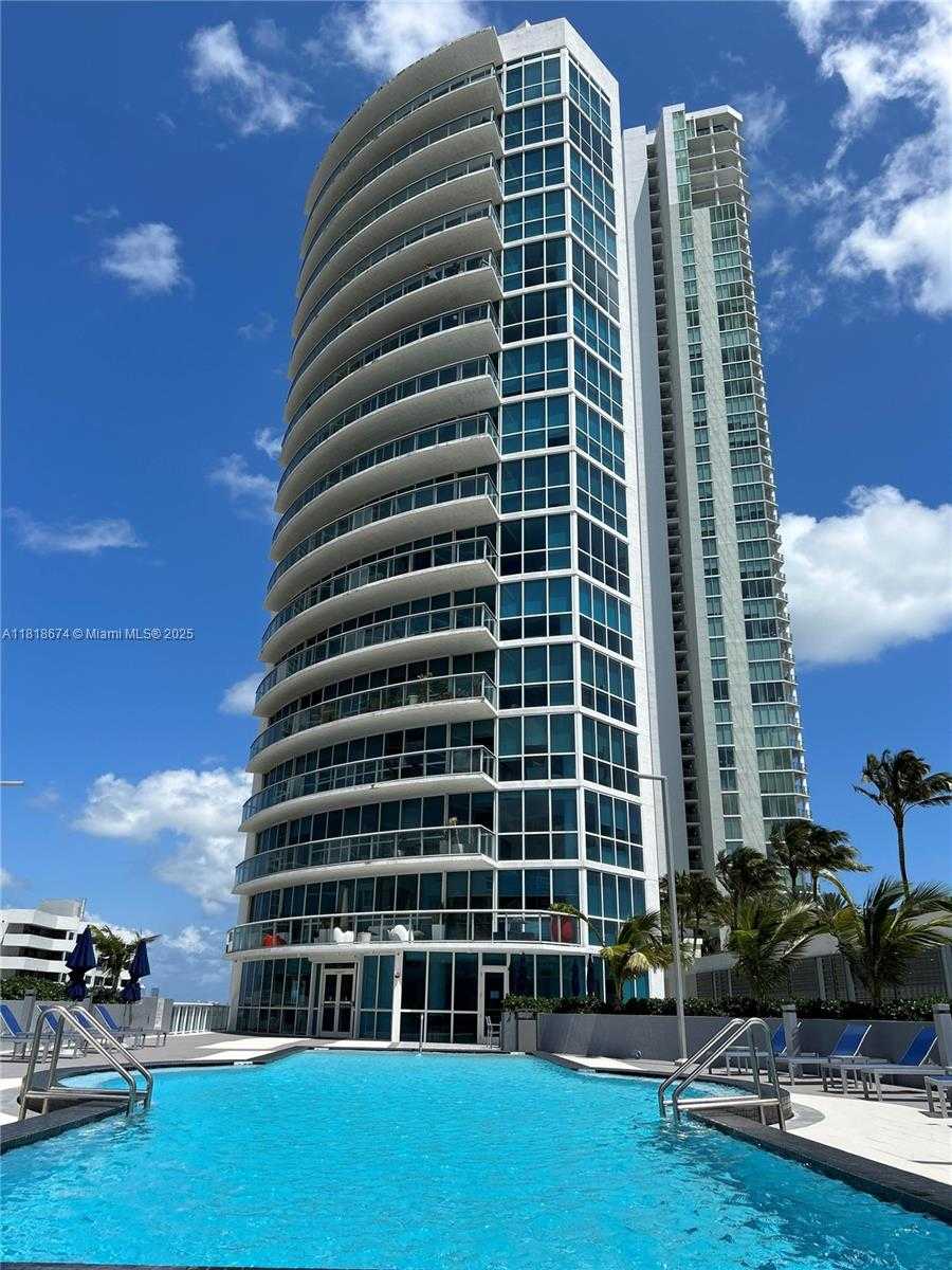 Small Image of 480 NORTH EAST 30TH ST #1505, Miami Number 25