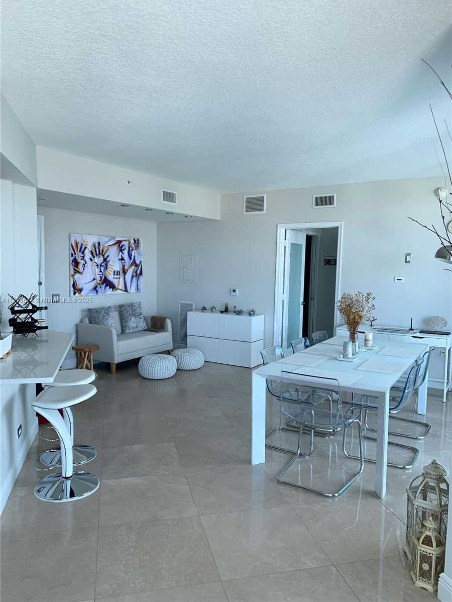 Small Image of 480 NORTH EAST 30TH ST #1505, Miami Number 4