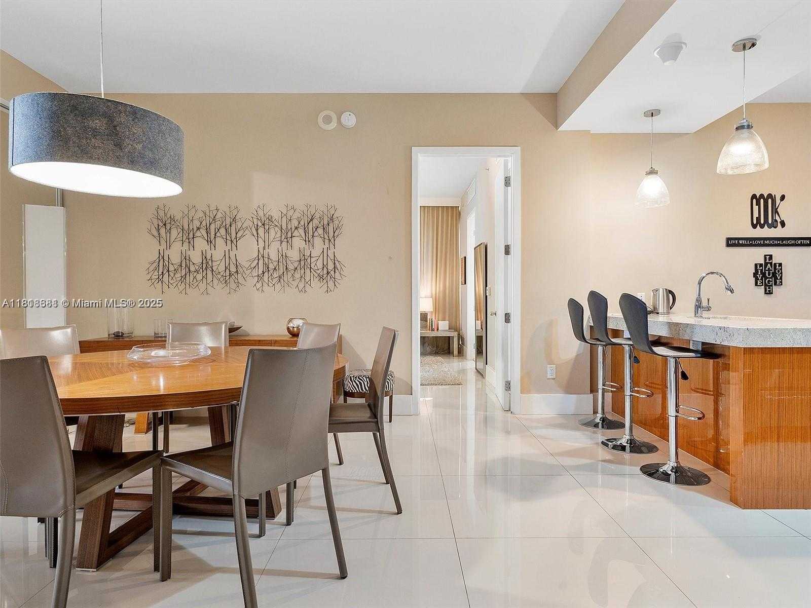 Small Image of 9705 COLLINS AVE #1804N, Bal Harbour Number 4