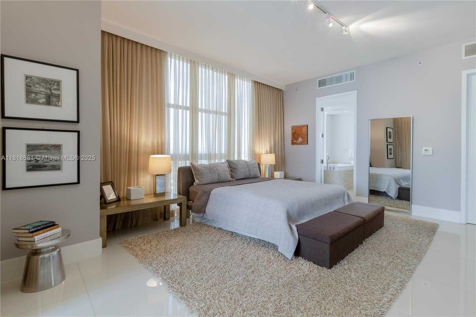 Small Image of 9705 COLLINS AVE #1804N, Bal Harbour Number 6