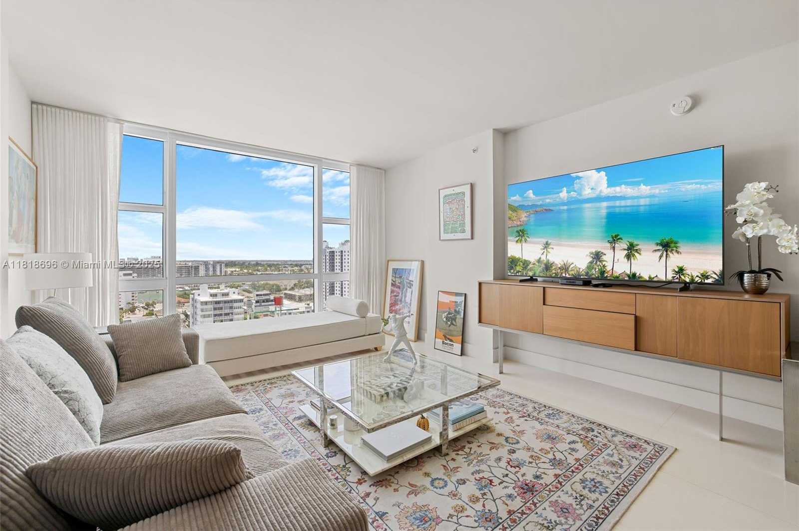 Small Image of 6801 COLLINS AVE #1401 (Door Number), Miami Beach Number 12