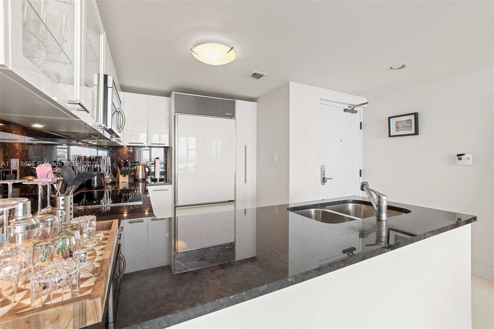 Small Image of 6801 COLLINS AVE #1401 (Door Number), Miami Beach Number 6