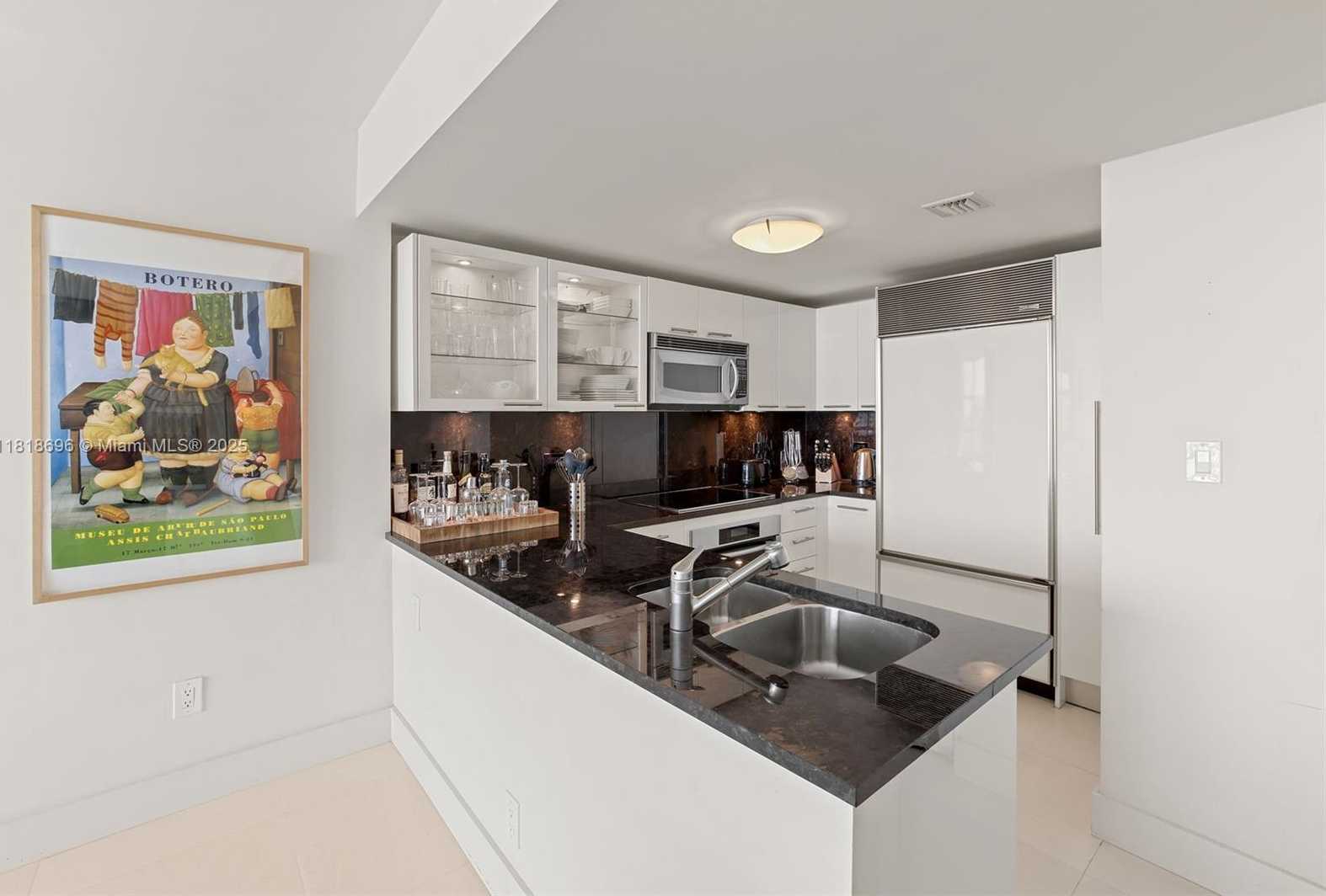 Small Image of 6801 COLLINS AVE #1401 (Door Number), Miami Beach Number 7