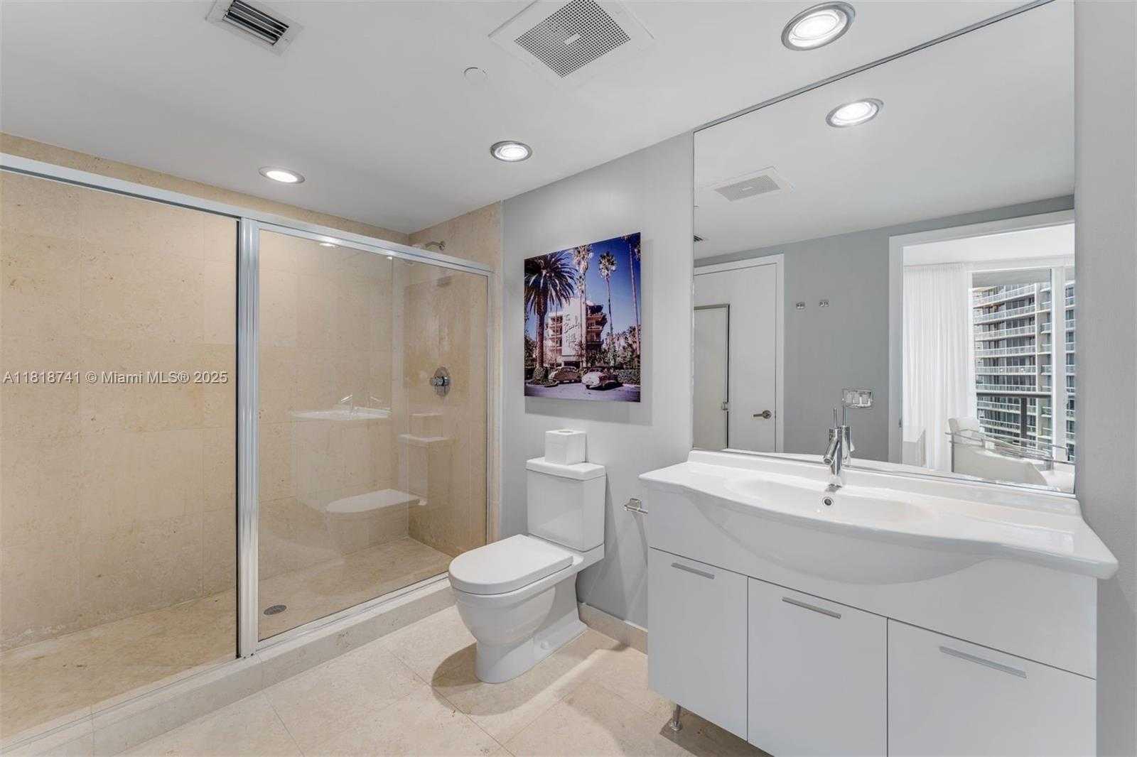 Small Image of 495 BRICKELL AVE #3604, Miami Number 17