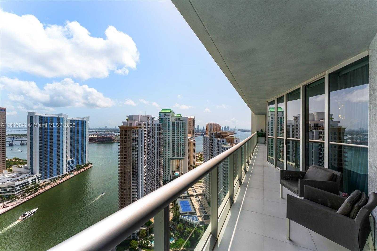 Small Image of 495 BRICKELL AVE #3604, Miami Number 18