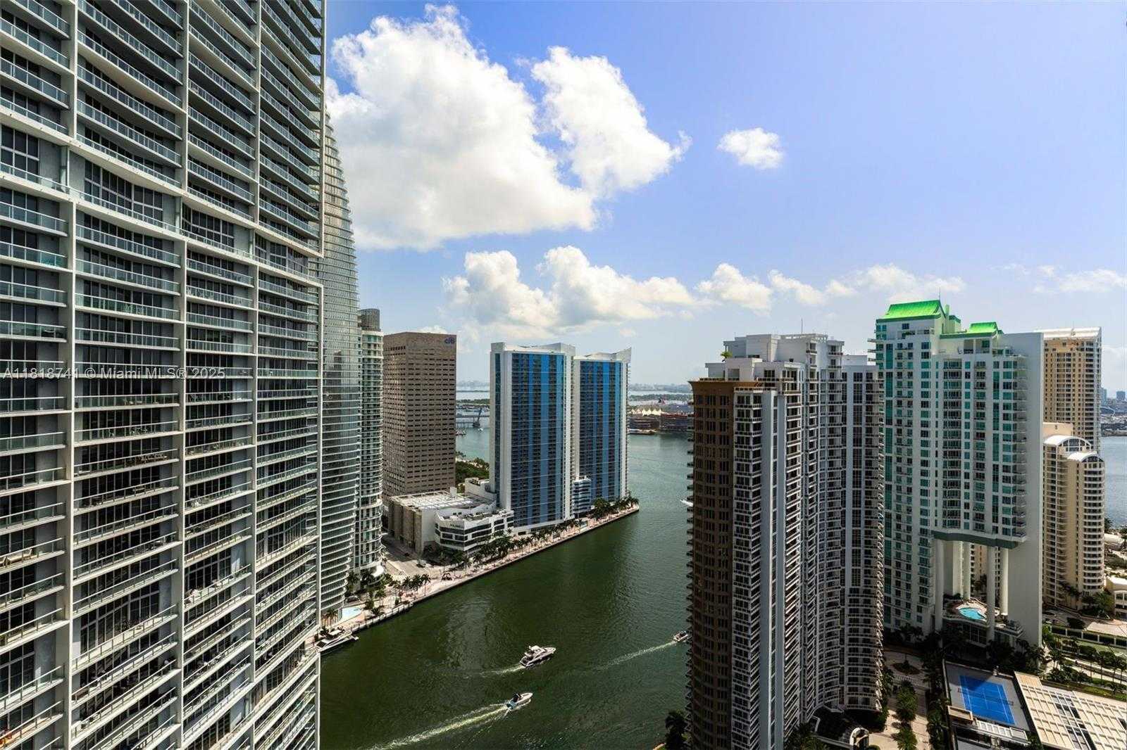 Small Image of 495 BRICKELL AVE #3604, Miami Number 22