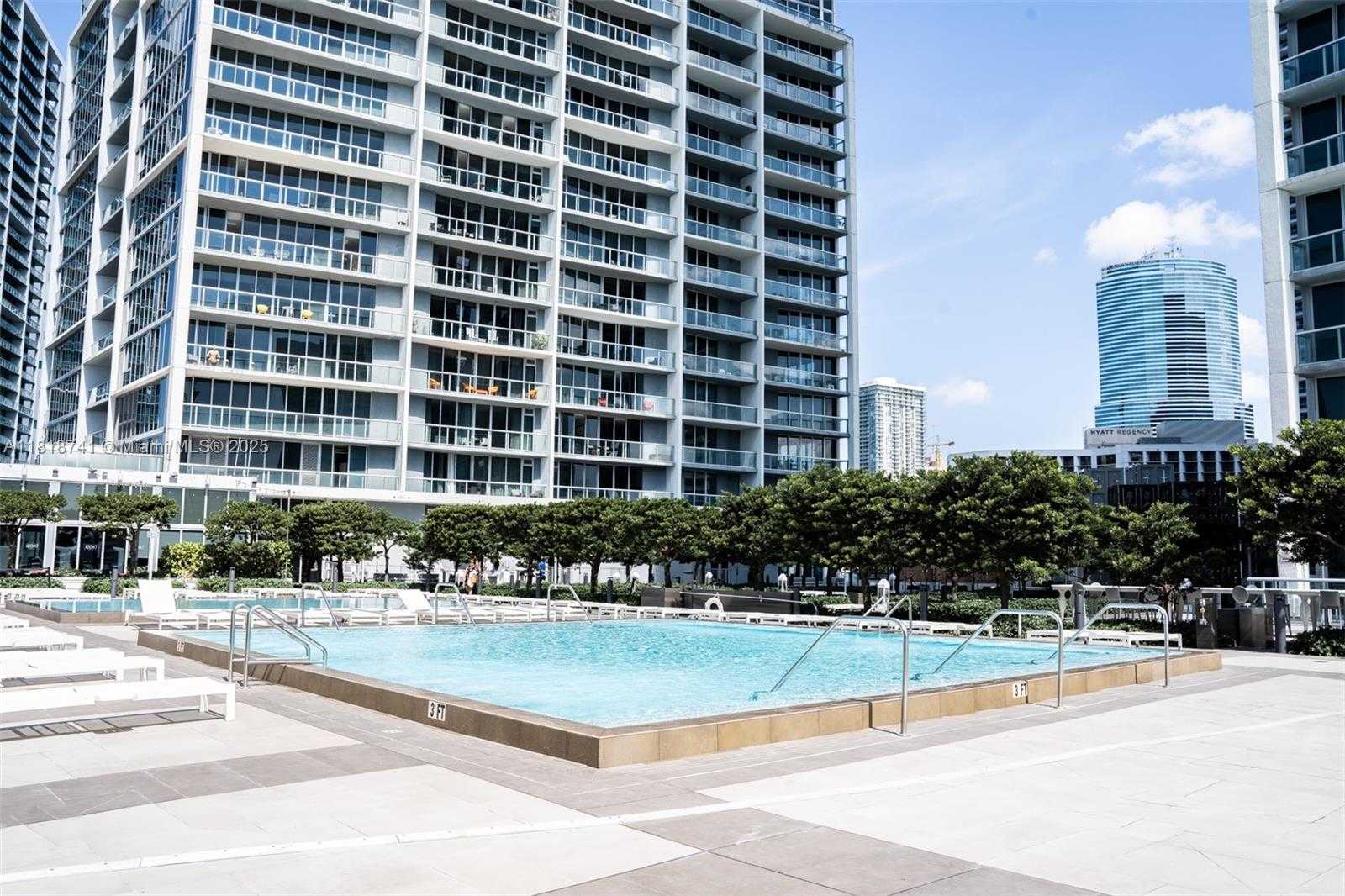 Small Image of 495 BRICKELL AVE #3604, Miami Number 26