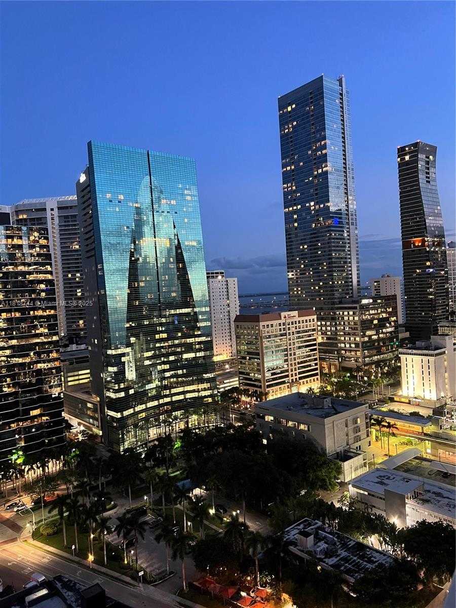 Small Image of 1250 SOUTH MIAMI AVE #2310, Miami Number 15