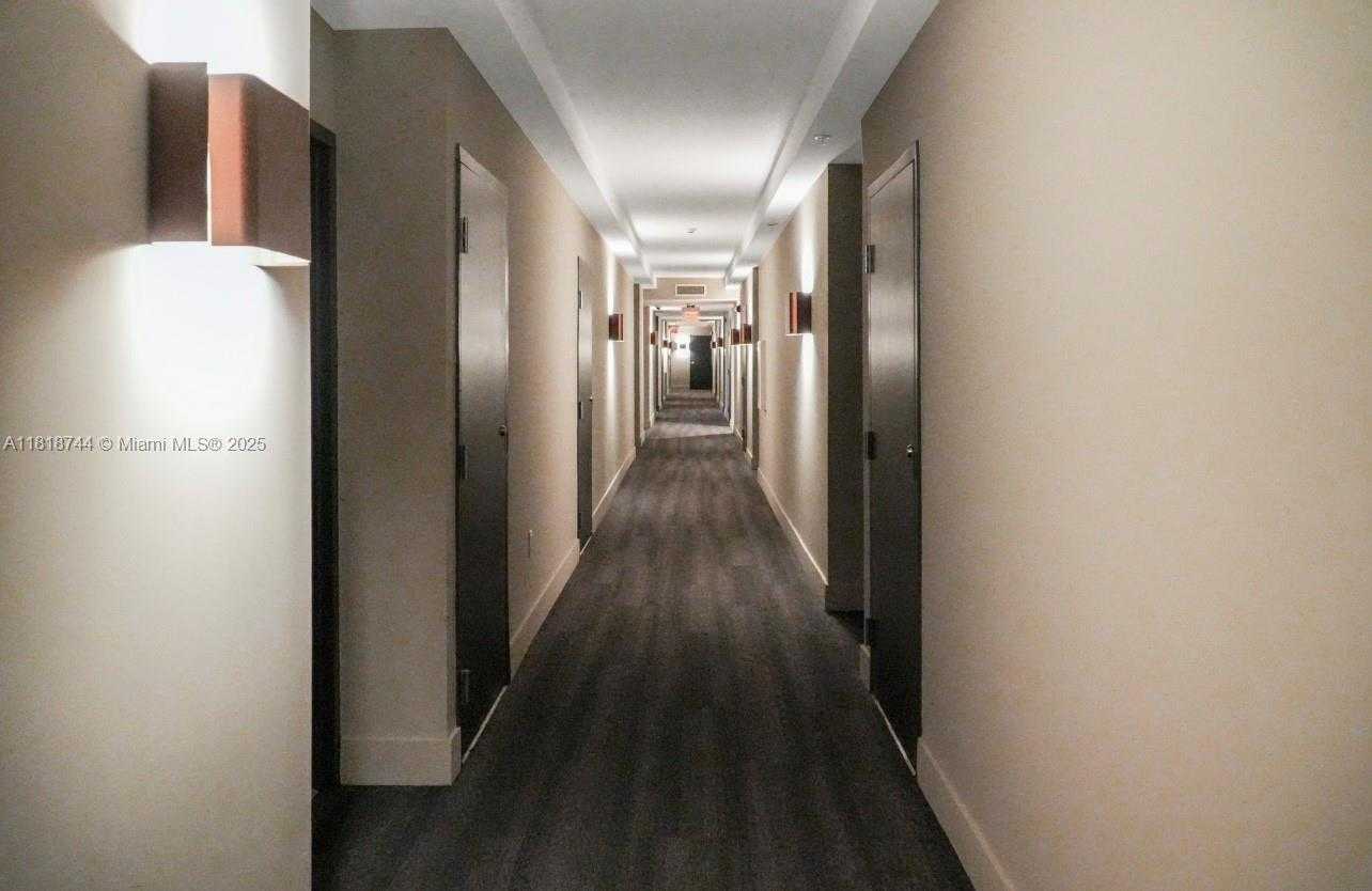 Small Image of 1250 SOUTH MIAMI AVE #2310, Miami Number 16