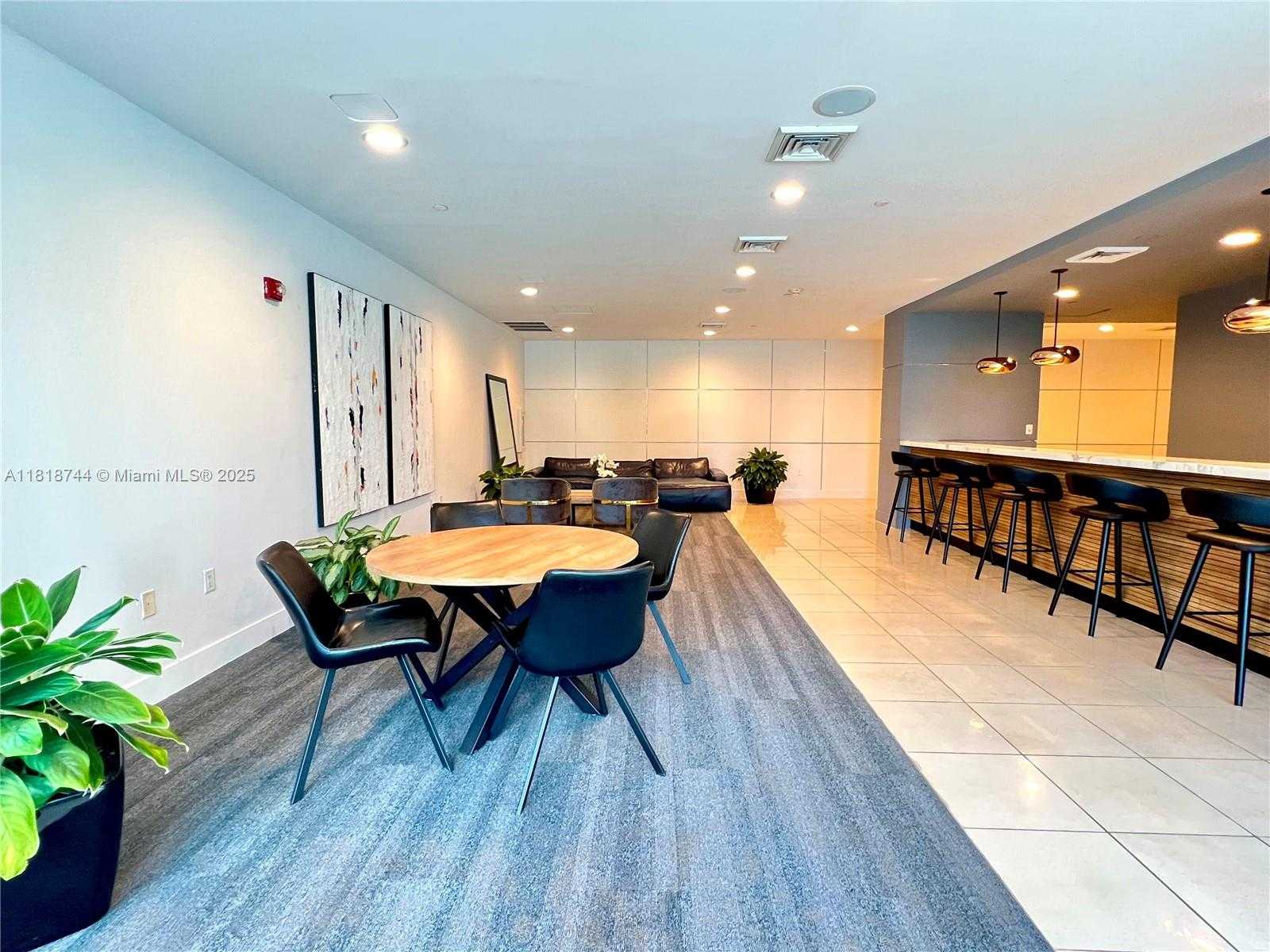 Small Image of 1250 SOUTH MIAMI AVE #2310, Miami Number 19