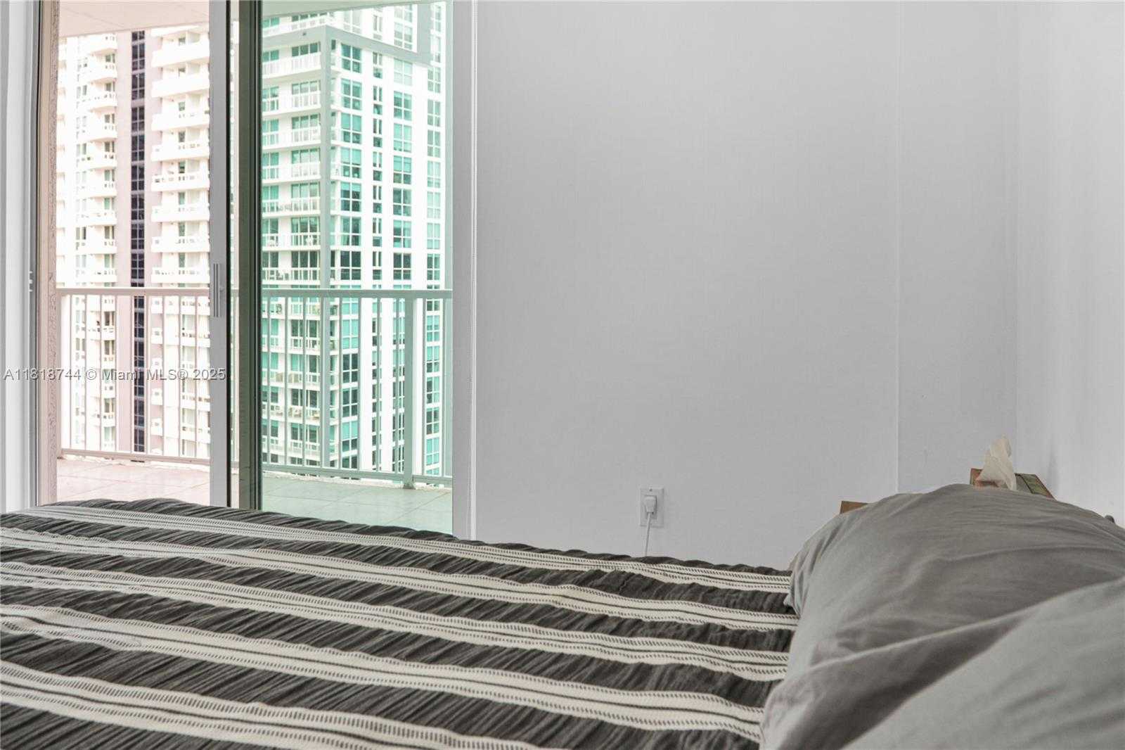Small Image of 1250 SOUTH MIAMI AVE #2310, Miami Number 8