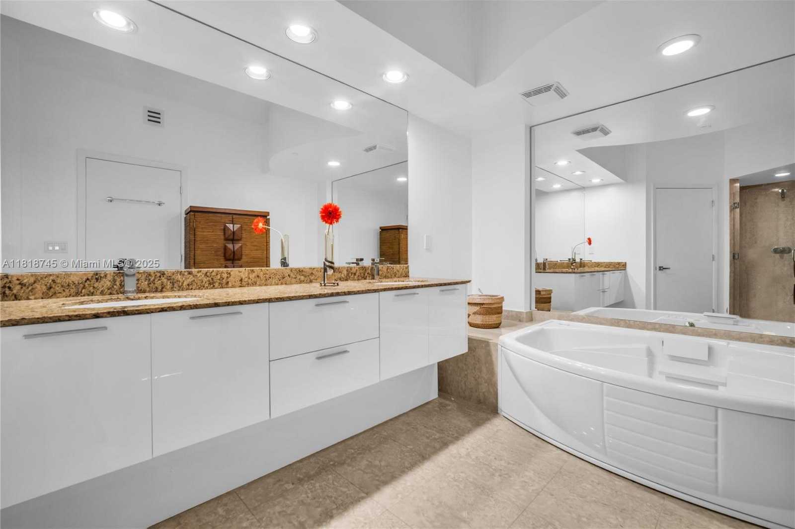 Small Image of 400 ALTON RD #407, Miami Beach Number 28