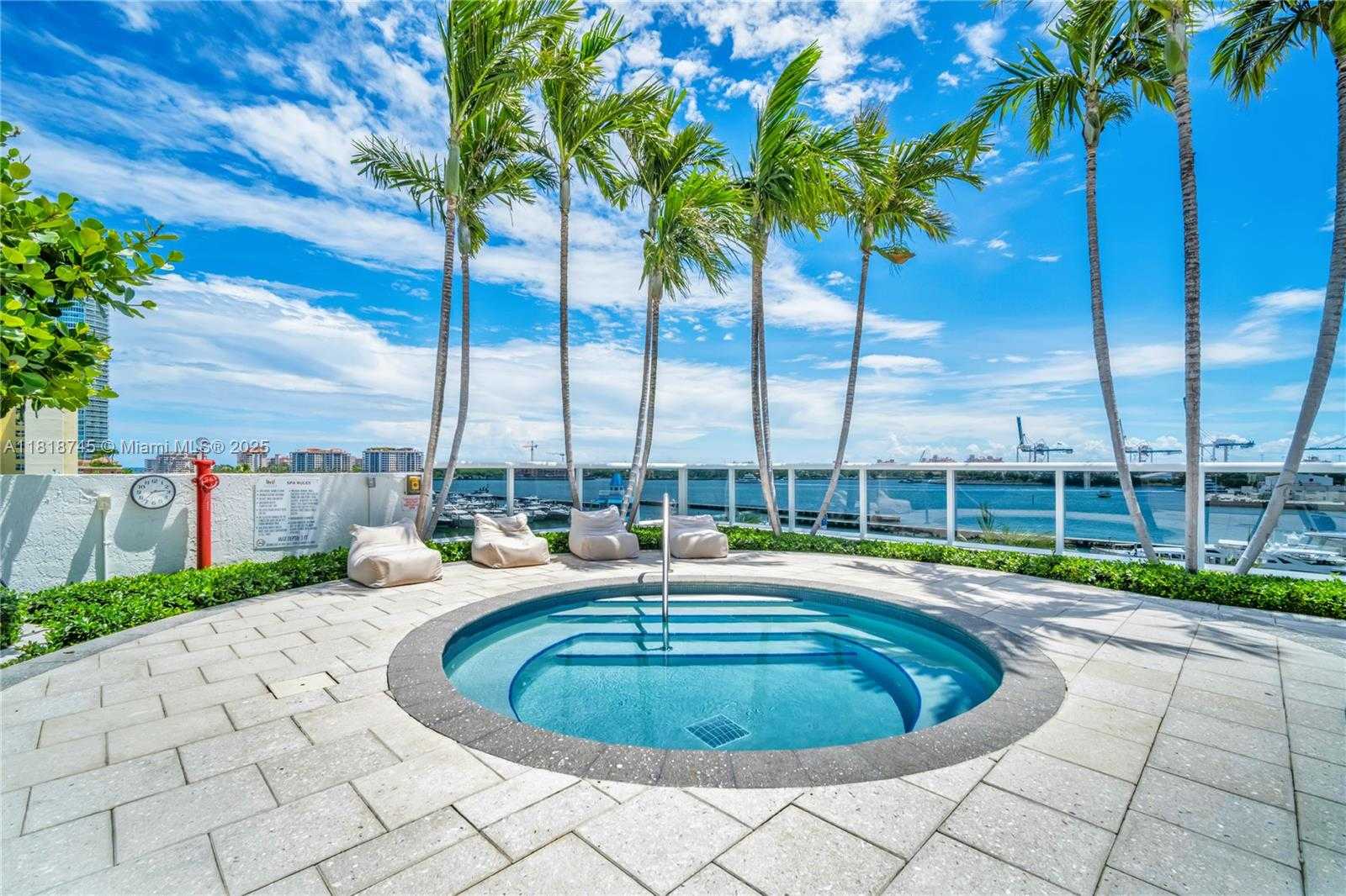 Small Image of 400 ALTON RD #407, Miami Beach Number 53