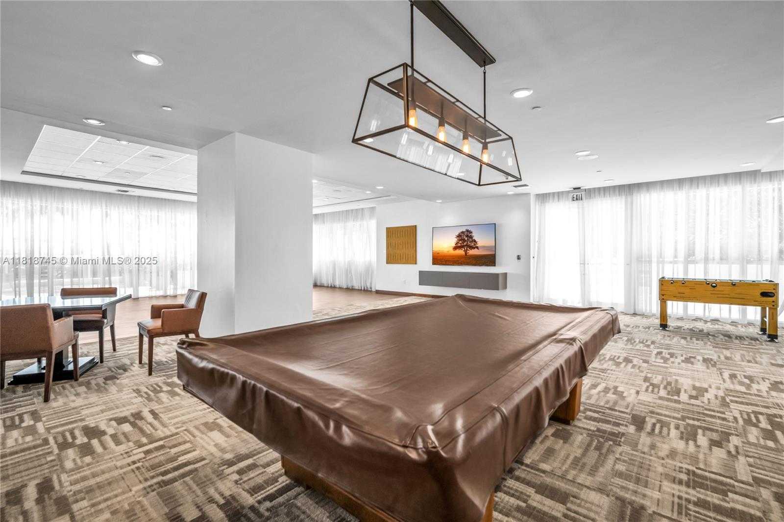 Small Image of 400 ALTON RD #407, Miami Beach Number 63