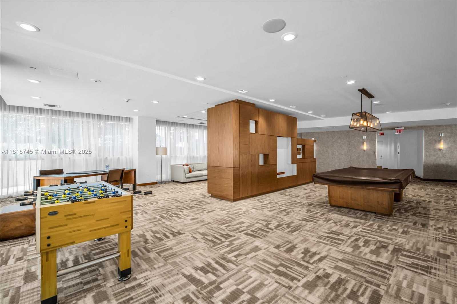 Small Image of 400 ALTON RD #407, Miami Beach Number 65