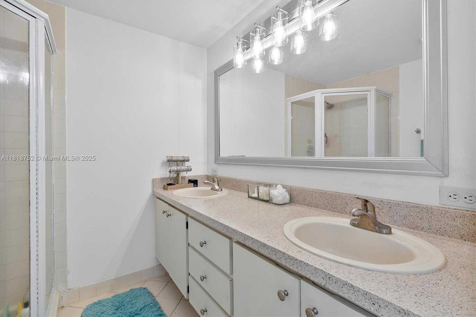 Small Image of 839 BLUE RIDGE CIR #839, West Palm Beach Number 14