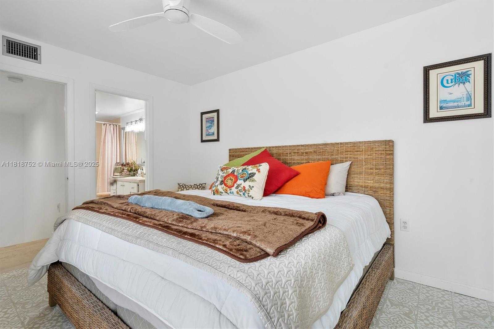 Small Image of 839 BLUE RIDGE CIR #839, West Palm Beach Number 9