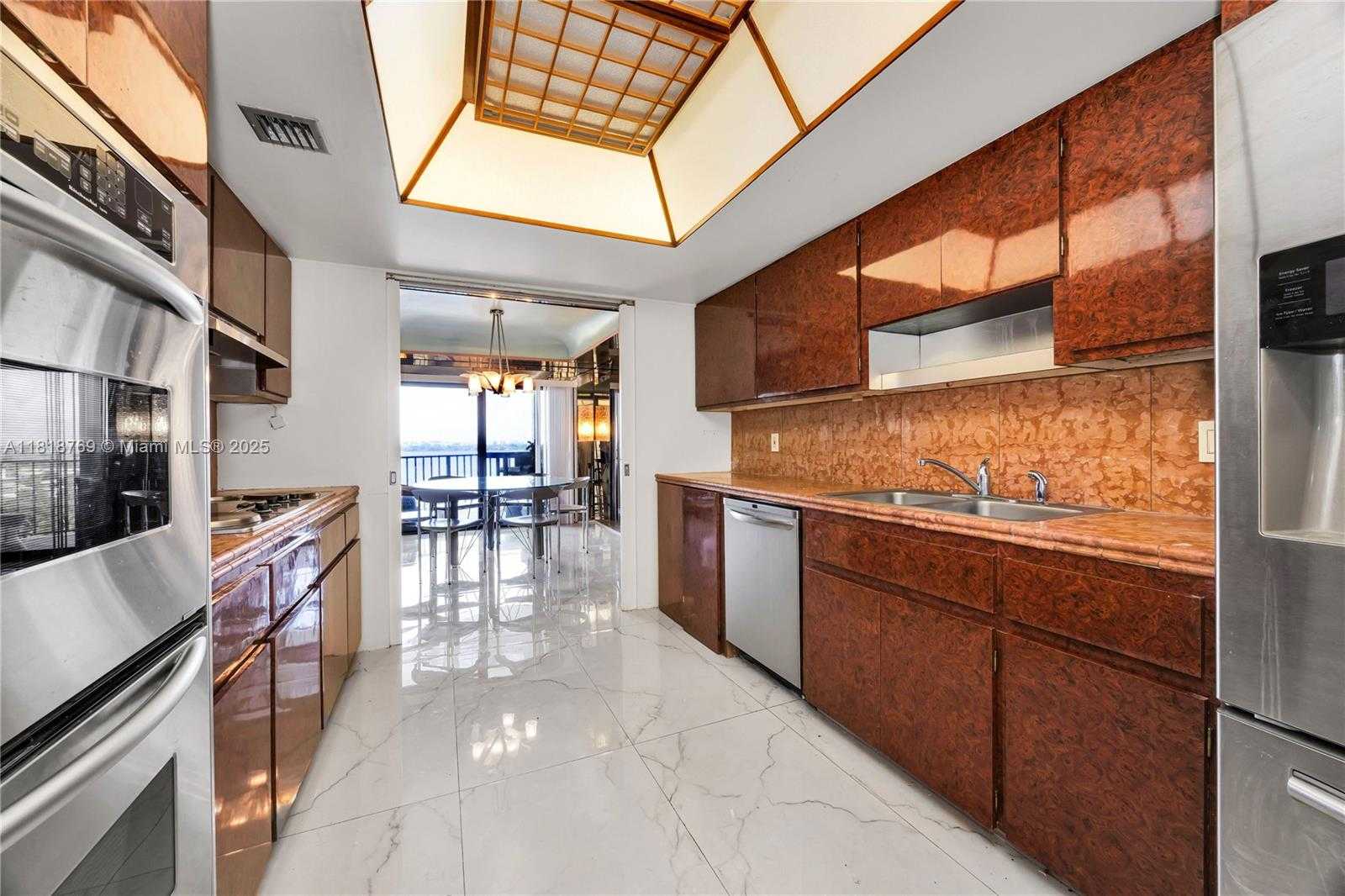 Small Image of 1800 NORTH EAST 114TH ST #1103, Miami Number 11