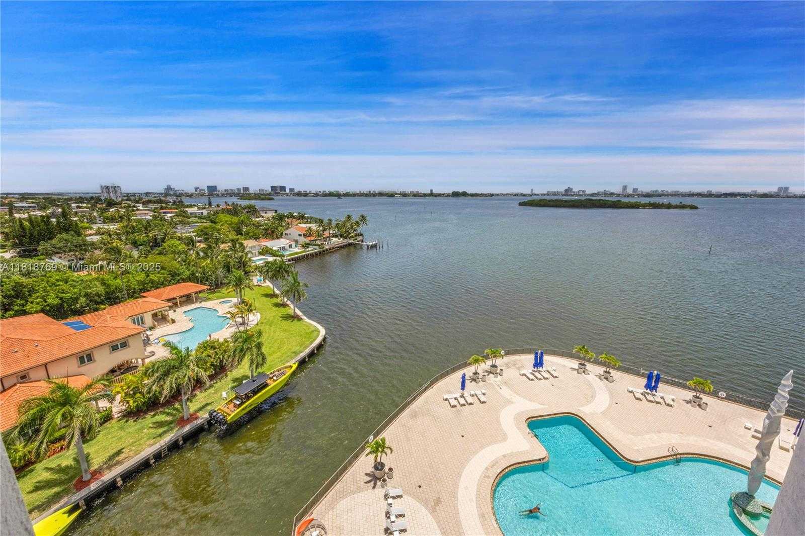 Small Image of 1800 NORTH EAST 114TH ST #1103, Miami Number 31