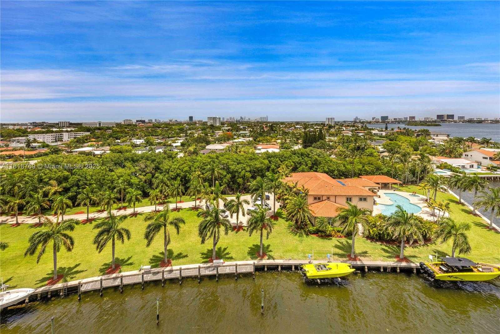 Small Image of 1800 NORTH EAST 114TH ST #1103, Miami Number 32