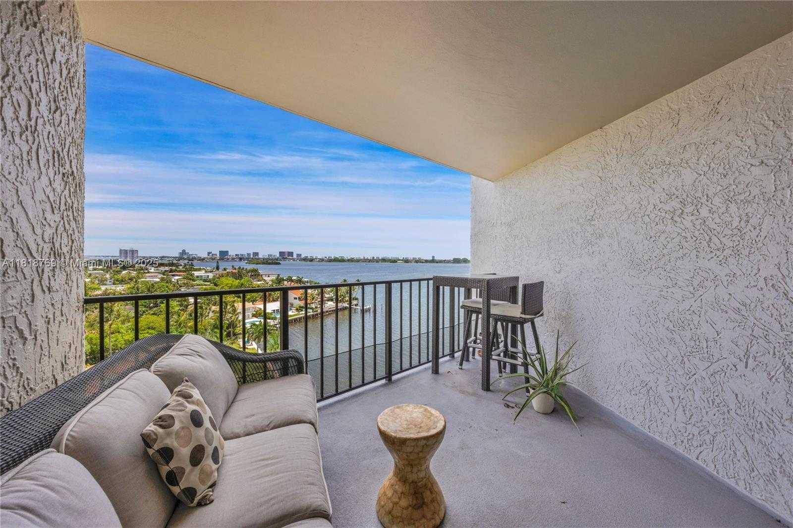 Small Image of 1800 NORTH EAST 114TH ST #1103, Miami Number 36