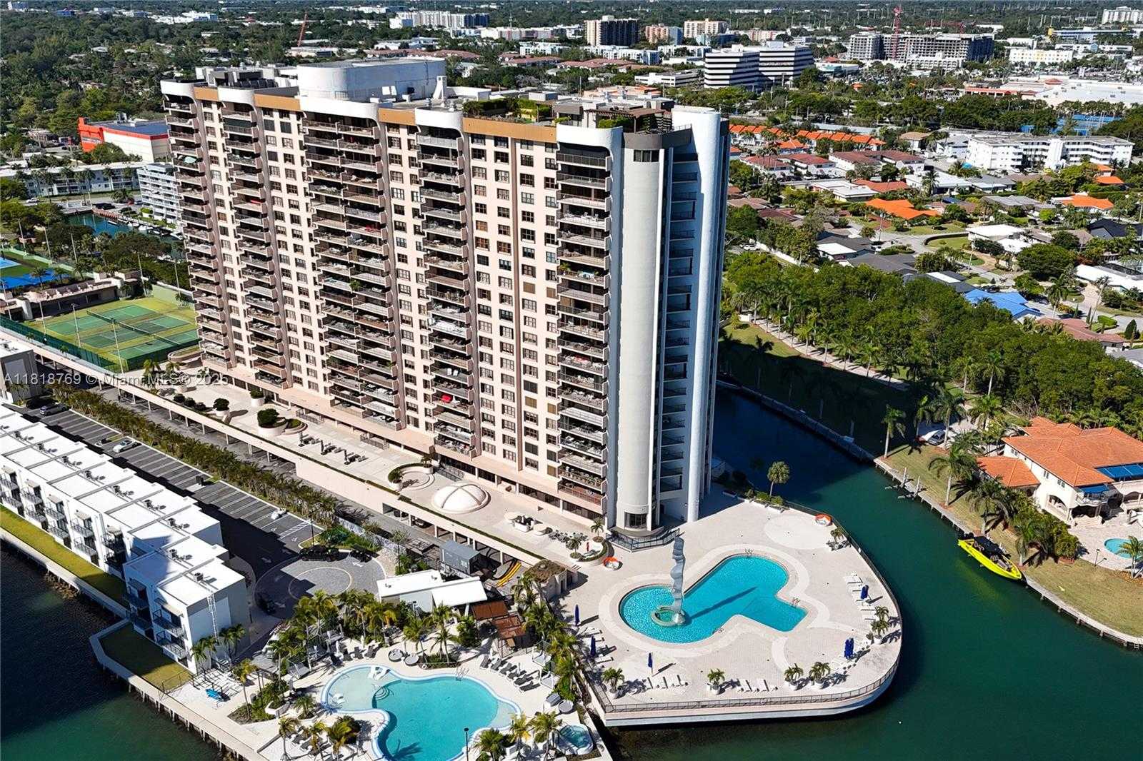 Small Image of 1800 NORTH EAST 114TH ST #1103, Miami Number 43