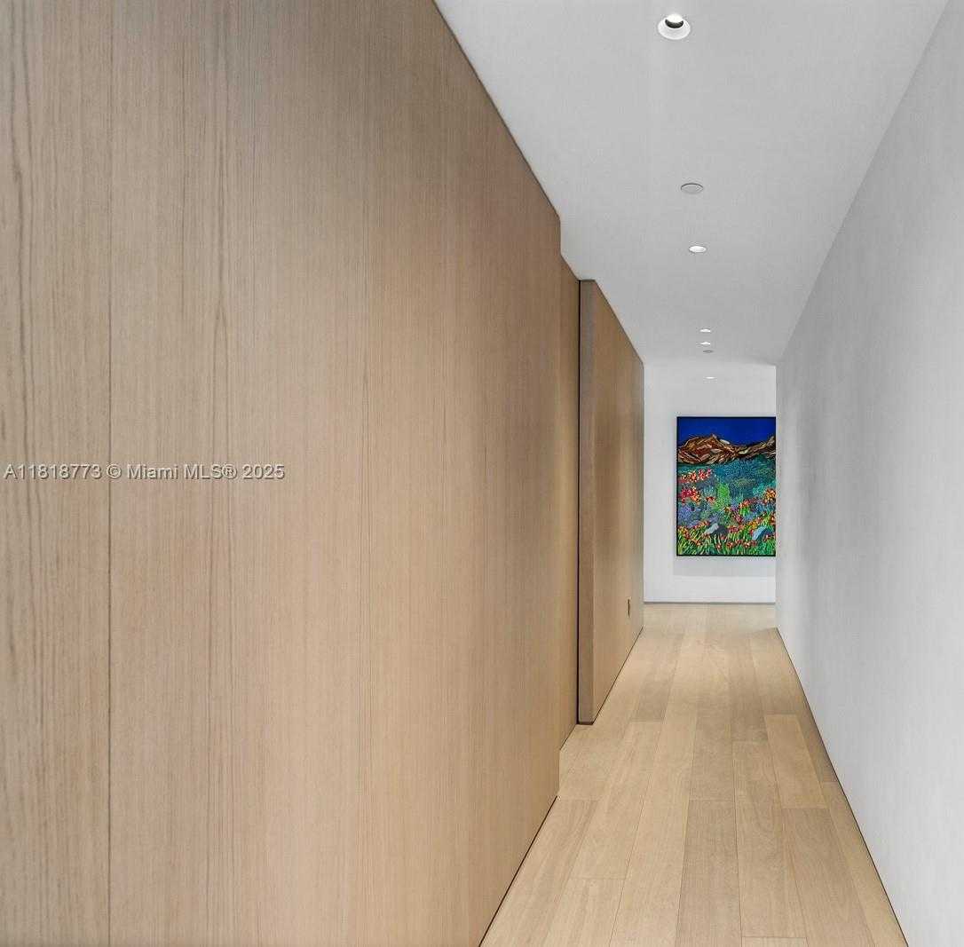 Small Image of 10203 COLLINS AVE #701, Bal Harbour Number 27