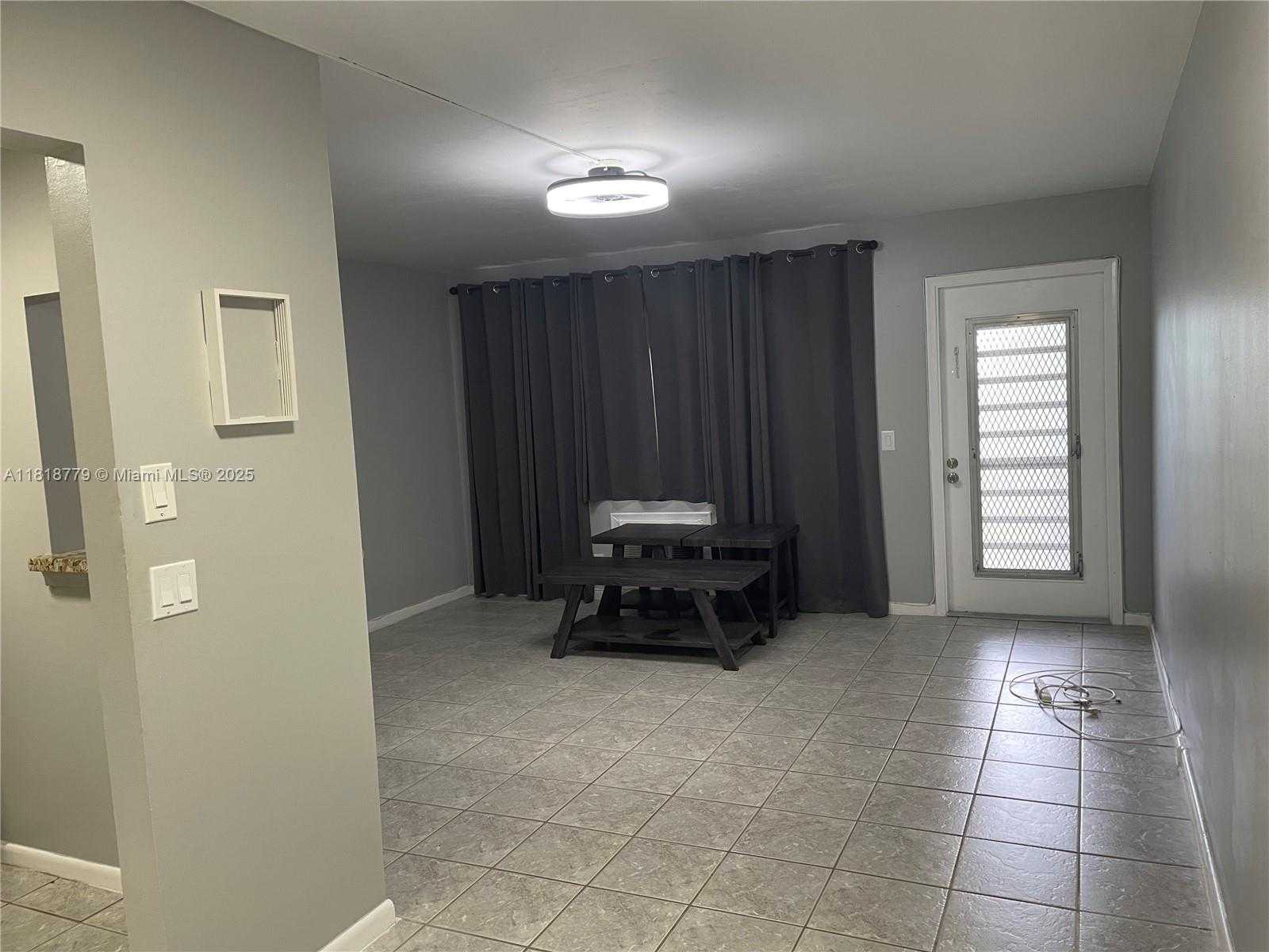 Small Image of Deerfield Beach Number 3
