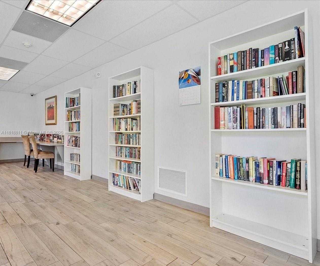 Small Image of 2781 TAFT ST #308, Hollywood Number 37