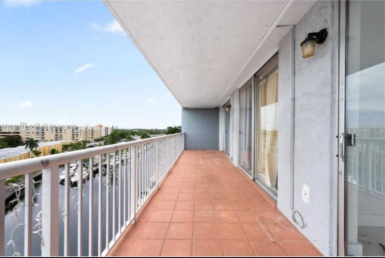 Small Image of 1800 NORTH WEST 24TH AVE #910, Miami Number 9