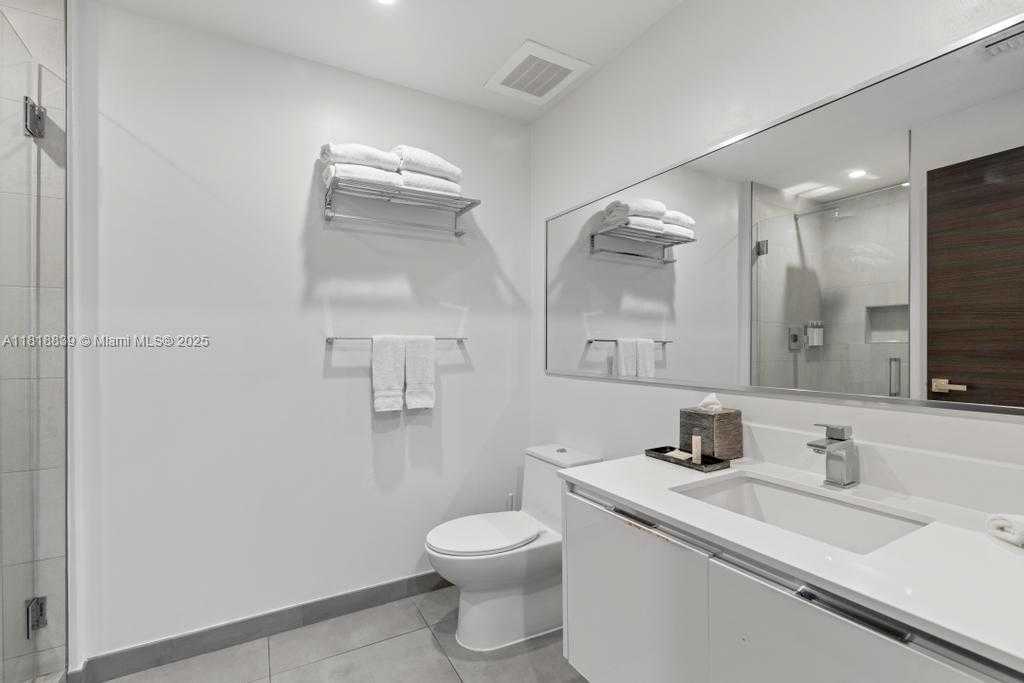 Small Image of 777 NORTH OCEAN DR #N529, Hollywood Number 15