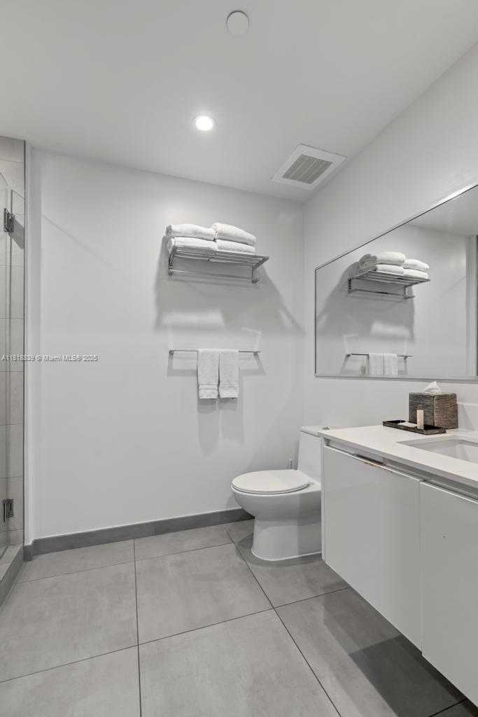 Small Image of 777 NORTH OCEAN DR #N529, Hollywood Number 16