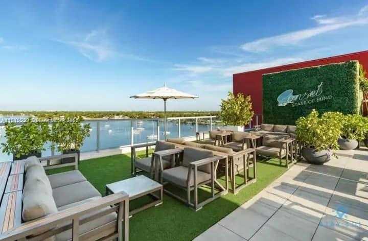 Small Image of 777 NORTH OCEAN DR #N529, Hollywood Number 31