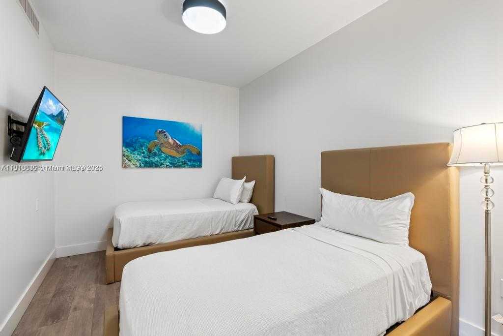 Small Image of 777 NORTH OCEAN DR #N529, Hollywood Number 52