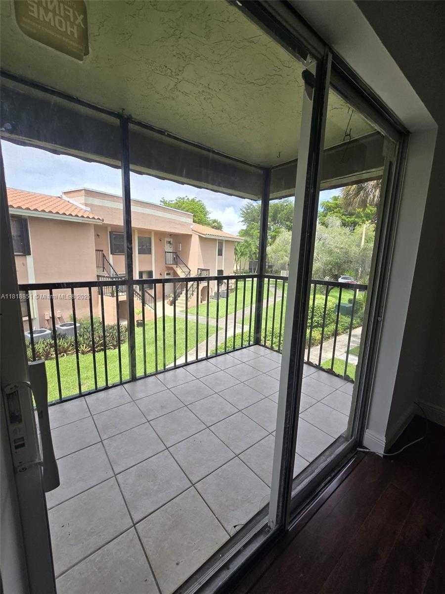 Small Image of 9808 HAMMOCKS BLVD #203-23, Miami Number 15