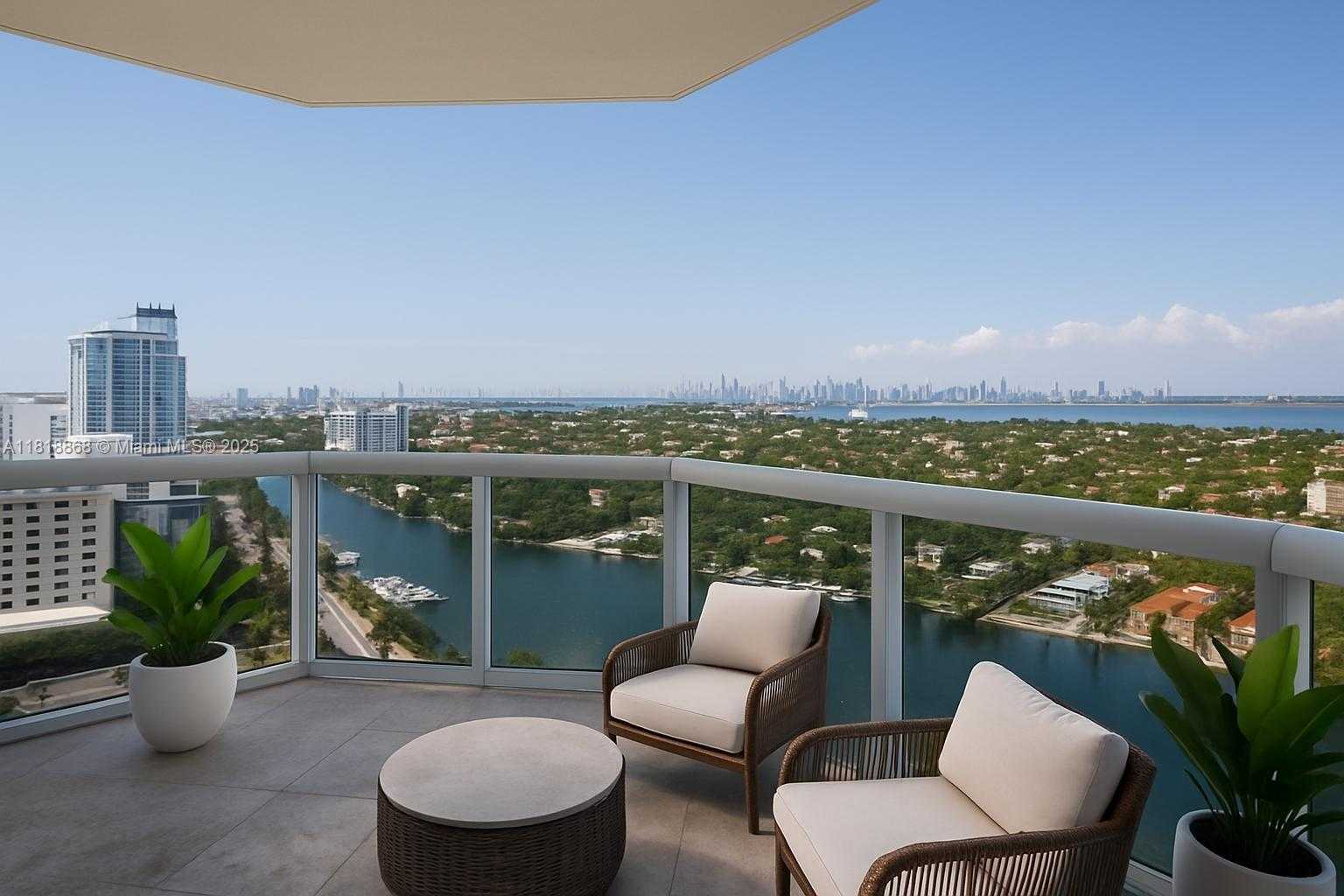 Small Image of 4775 COLLINS AVE #2805, Miami Beach Number 16