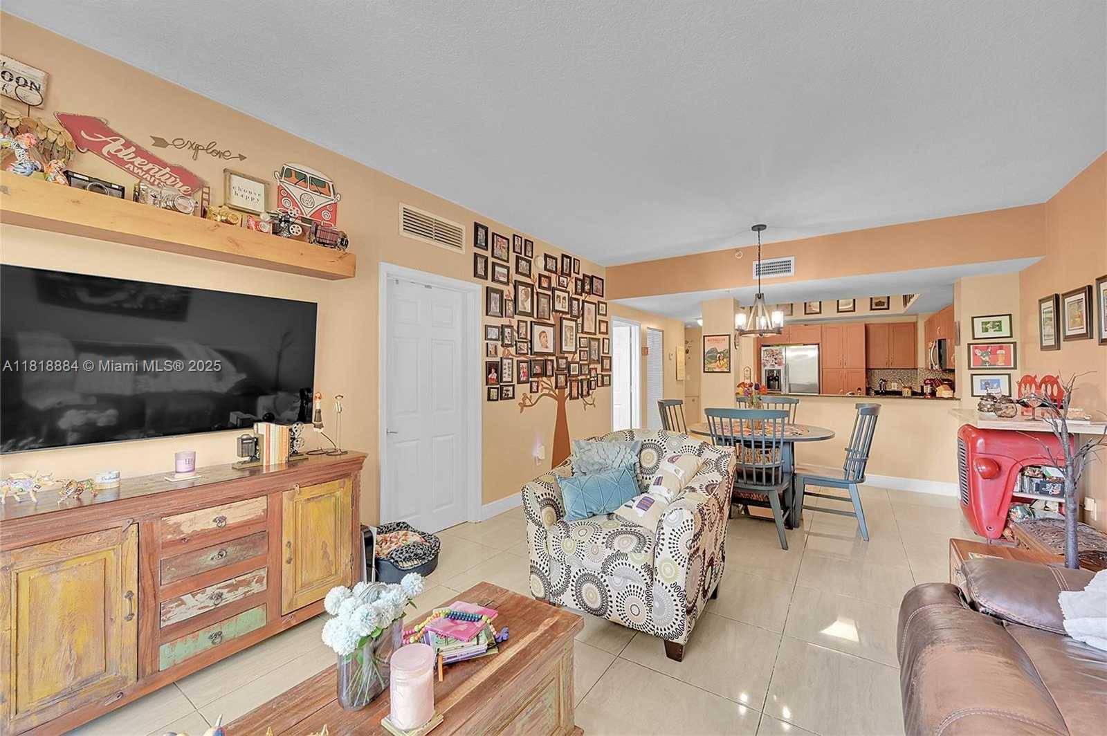 Small Image of 8440 SOUTH WEST 8TH ST #306A, Miami Number 12